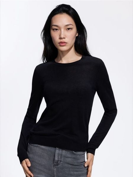 Sweter z wełną i modalem - czarny. Czarne swetry klasyczne damskie Reserved, l, z dzianiny, bez kołnierzyka. Za 119.99 zł.