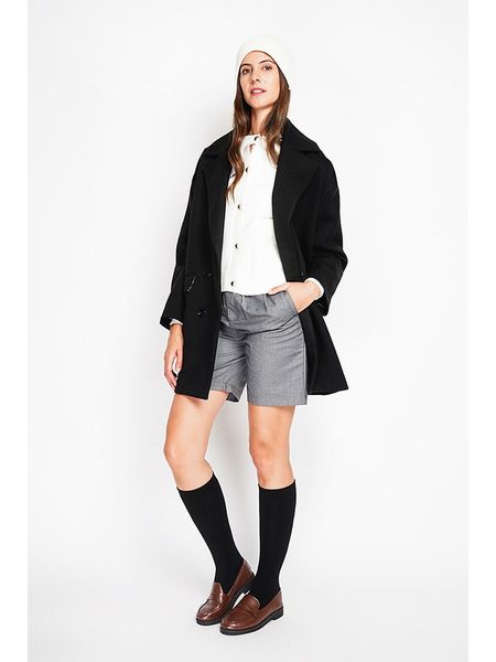 ASSUILI Płaszcz przejściowy w kolorze czarnym rozmiar: 34. Czarne płaszcze damskie Assuili, bez wzorów, z wełny, klasyczne. Za 413.99 zł.