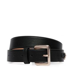 Pasek Guess. Czarne paski damskie Guess, z aplikacjami. Za 234.99 zł.
