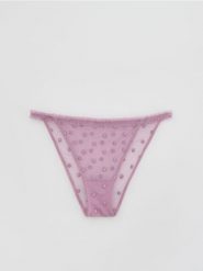 Majtki typu figi - fioletowy. Fioletowe figi damskie Reserved, l, bez wzorów. Za 49.99 zł.