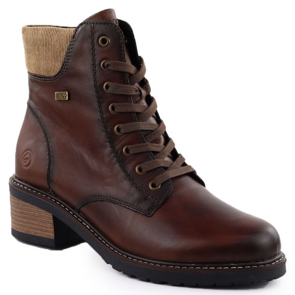 Skórzane wodoodporne botki na klocku brązowe Remonte Rieker D1A70-24. Brązowe botki damskie Remonte, ze skóry, bez obcasa, bez zapięcia. Za 499.00 zł.