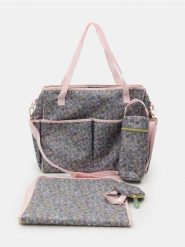 Torba i akcesoria do wózka w kwiatowy wzór 4 pack - wielobarwny. Torebki klasyczne damskie Sinsay, bez wzorów, bez dodatków. Za 69.99 zł.