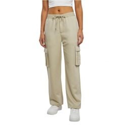 Spodnie cargo jambe large damskie Urban Classics Vicose. Białe spodnie materiałowe damskie Urban Classics, bez wzorów, z materiału, eleganckie. Za 246.20 zł.