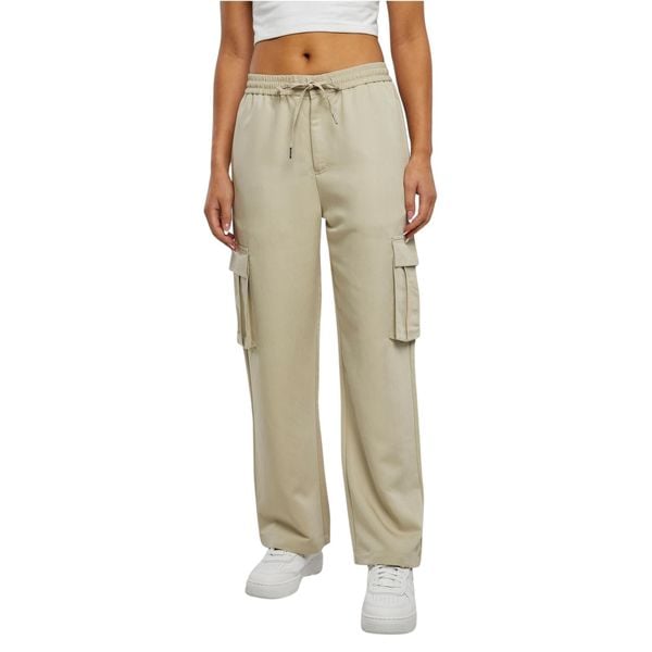 Spodnie cargo jambe large damskie Urban Classics Vicose. Białe spodnie materiałowe damskie Urban Classics, bez wzorów, z materiału, eleganckie. Za 230.05 zł.