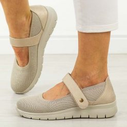 Beżowe półbuty damskie Jezzi Unisoft 8867. Żółte półbuty damskie Jezzi, bez wzorów, z jeansu, eleganckie, bez obcasa, na płaskiej podeszwie. Za 129.00 zł.