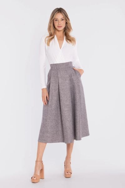 Rozkloszowana spódnica z wysokim stanem szara. Szare spódniczki damskie Stylove, m, bez wzorów, z poliesteru, eleganckie, z podwyższonym stanem, midi, rozkloszowane. Za 289.00 zł.
