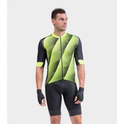 Koszulka rowerowa męska Alé Cycling PR-R Square. Czarne t-shirty sportowe męskie ALÉ CYCLING, l, bez ramiączek, rowerowe. W wyprzedaży za 426.99 zł.