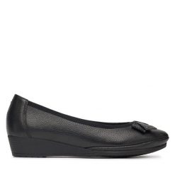 Baleriny Go Soft. Czarne baleriny damskie GO SOFT, bez wzorów, bez obcasa. Za 159.99 zł.