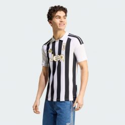 Koszulka podstawowa Juventus 26/27. Białe t-shirty sportowe męskie Adidas, l, z dzianiny, bez ramiączek, do piłki nożnej, climacool (adidas). Za 439.00 zł.