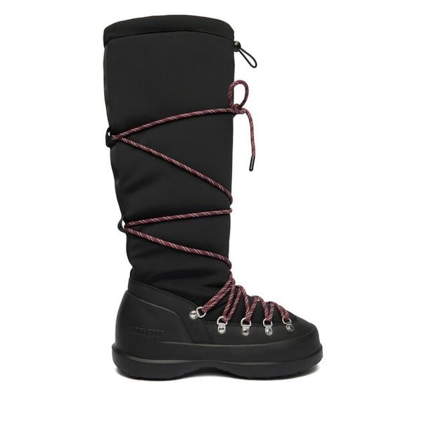 Śniegowce Moon Boot. Czarne śniegowce damskie Moon Boot. Za 729.00 zł.
