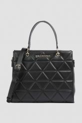 VALENTINO Czarna torebka Carnaby. Czarne torebki klasyczne damskie Valentino by Mario Valentino, bez wzorów, bez dodatków. W wyprzedaży za 499.99 zł.