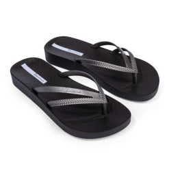 Japonki damskie Ipanema Bossa Soft V. Czarne klapki damskie Ipanema, bez wzorów, bez obcasa. Za 74.25 zł.