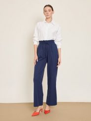 BGN Spodnie w kolorze granatowym rozmiar: 36. Niebieskie spodnie materiałowe damskie BGN, bez wzorów, z materiału. Za 121.99 zł.