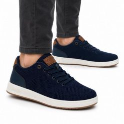 Buty męskie sportowe do chodzenia Wrangler RONALD MEN LOW. Białe buty sportowe na co dzień męskie Wrangler, z jeansu, bez zapięcia, trekkingowe. Za 219.00 zł.