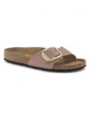 Birkenstock Skórzane klapki "Madrid" w kolorze jasnoróżowym rozmiar: 40. Różowe klapki damskie Birkenstock, bez wzorów, z nubiku, bez obcasa. Za 415.31 zł.