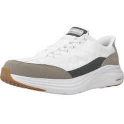 Buty SKECHERS 232619S VAPOR FOAM Biały. Białe buty trekkingowe męskie Skechers, z syntetyku, bez zapięcia, trekkingowe, Skechers Sport. Za 402.94 zł.