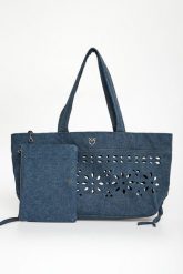 Torebka damska jeansowa PINKO. Torebki klasyczne damskie Pinko, bez wzorów, z jeansu, bez dodatków. Za 929.00 zł.