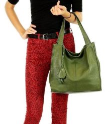 Shopperka skórzana MARCO MAZZINI zielona khaki s139r. Brązowe shopper bag damskie bez wzorów, ze skóry, bez dodatków. Za 449.00 zł.