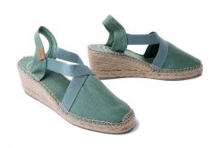 TONI PONS TER mint, sandały/espadryle damskie. Zielone sandały damskie Toni Pons, bez wzorów, bez obcasa, na koturnie. Za 191.92 zł.