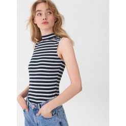 Top z półgolfem - Granatowy. Niebieskie topy damskie House, l, bez wzorów, bez kołnierzyka. Za 29.99 zł.
