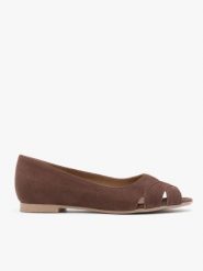 Brązowe baleriny peep toe. Brązowe baleriny damskie Ryłko, bez wzorów, ze skóry, bez obcasa, na płaskiej podeszwie. Za 399.99 zł.