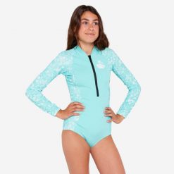 Kostium kąpielowy jednoczęściowy dla dzieci Decathlon 500 Lucy długi rękaw. Białe koszulki dziewczęce Decathlon, m, bez wzorów, z materiału, bez ramiączek. Za 89.99 zł.
