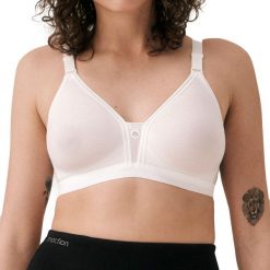 Stanik fitness cardio Trophy. Białe biustonosze sportowe damskie TRIACTION, bez wzorów, z bawełny. Za 259.00 zł.