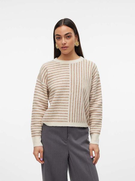 Vero Moda Sweter w kolorze beżowym rozmiar: XL. Brązowe swetry klasyczne damskie Vero Moda, xl, bez kołnierzyka. Za 61.17 zł.