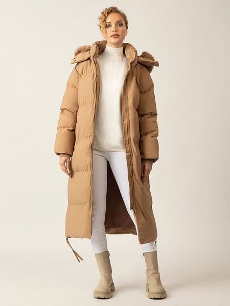 APART Płaszcz zimowy w kolorze karmelowym rozmiar: 36. Brązowe płaszcze damskie Apart, na zimę, bez wzorów, z puchu. Za 567.00 zł.
