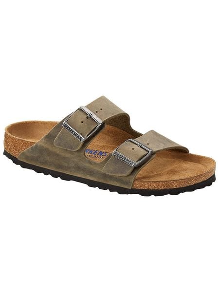 Birkenstock Skórzane klapki "Arizona" w kolorze khaki rozmiar: 37. Brązowe klapki damskie Birkenstock, bez wzorów, bez obcasa. Za 407.53 zł.