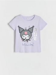 T-shirt Kuromi - lawendowy. Fioletowe koszulki dziewczęce Reserved, bez wzorów, z bawełny, bez ramiączek. W wyprzedaży za 39.99 zł.