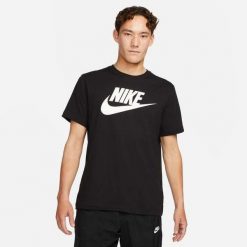 Koszulka sportowa męska Nike Icon Futura. Czarne t-shirty sportowe męskie Nike, m, bez ramiączek, na jogę i pilates. Za 203.00 zł.