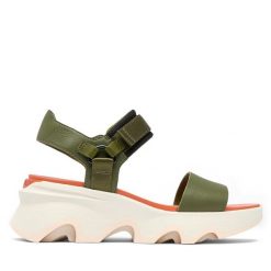 Sandały Sorel. Zielone sandały damskie Sorel, bez wzorów, bez obcasa, na koturnie. Za 359.99 zł.