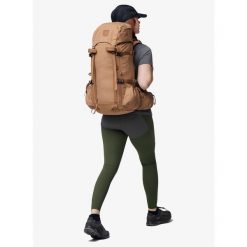 Plecak trekkingowy Fjallraven Kajka 35. Brązowe plecaki damskie Fjällräven, bez wzorów. Za 1,165.99 zł.