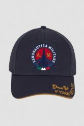 AERONAUTICA MILITARE Granatowa męska czapka z daszkiem. Niebieskie czapki męskie AERONAUTICA MILITARE, bez wzorów, sportowe. W wyprzedaży za 253.99 zł.