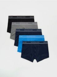 5 pack bokserek Classic - granatowy. Niebieskie bokserki męskie Reserved, bez wzorów. W wyprzedaży za 79.99 zł.