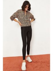 Bianco Lucci Legginsy w kolorze czarnym rozmiar: S. Czarne legginsy damskie Bianco Lucci, s, bez wzorów. Za 69.75 zł.