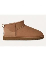 UGG Skórzane botki "Classic Ultra Mini" w kolorze jasnobrązowym rozmiar: 43. Brązowe buty zimowe męskie Ugg, z wełny, bez zapięcia. Za 661.99 zł.