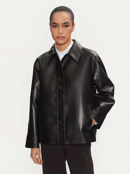 Calvin Klein Kurtka skórzana K20K208337 Czarny Relaxed Fit. Czarne kurtki damskie CALVIN KLEIN, bez wzorów, ze skóry, bez kaptura. Za 849.99 zł.