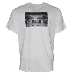 Koszulka sportowa męska Nike Oc Photo. Białe t-shirty sportowe męskie Nike, l, z bawełny, bez ramiączek. Za 174.00 zł.