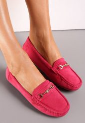 Fuksjowe Mokasyny z Cholewką przed Kostkę z Przeszyciami i Ozdobnym Paskiem Alydora. Czerwone mokasyny damskie Renee. Za 69.99 zł.