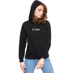 BLUZA LEE DAMSKA HOODIE BLACK L53WTX01 112112584. Czarne bluzy z kapturem damskie Lee, l, z bawełny. Za 149.99 zł.