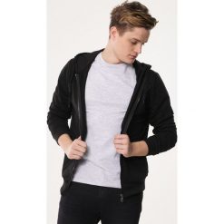Czarna Bluza Nearby. Czarne bluzy z kapturem męskie Born2be, l. Za 89.99 zł.