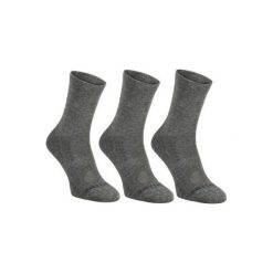 Skarpety sportowe RS160 3 pary. Czarne skarpetki damskie ARTENGO, bez wzorów, z bawełny. Za 14.99 zł.