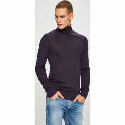 Casual Friday - Sweter. Fioletowe swetry męskie Casual Friday, l, bez wzorów, z dzianiny, bez kołnierzyka. W wyprzedaży za 99.90 zł.