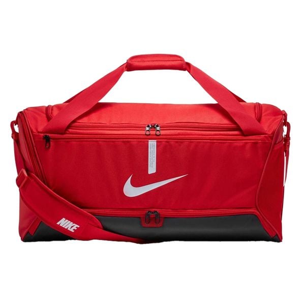 Torba Podróżna Academy Team 60L. Czerwone torby podróżne damskie Nike, bez wzorów, bez dodatków. Za 180.99 zł.