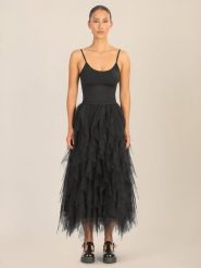 APART Spódnica tiulowa w kolorze czarnym rozmiar: 38. Czarne spódniczki damskie Apart, bez wzorów, z tiulu, z podwyższonym stanem, maxi. Za 295.99 zł.