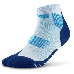 Męskie skarpety kompresyjne do biegania sportowe za kostkę Core Run CEP. Niebieskie skarpetki męskie CEP, bez wzorów, z elastanu. Za 79.00 zł.