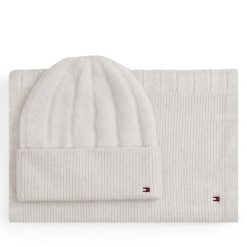 Zestaw Szalik i Czapka Tommy Hilfiger. Brązowe czapki zimowe damskie Tommy Hilfiger. Za 429.99 zł.