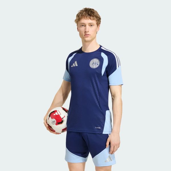 Koszulka treningowa Ajax Amsterdam 26/27 Tiro26. Niebieskie t-shirty sportowe męskie Adidas, l, z materiału, bez ramiączek, do biegania, climacool (adidas). Za 236.85 zł.